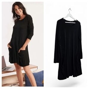 Betabrand Travel Dress Black Stretch Long Sleeve Size L Pockets Drapey Lagenlook